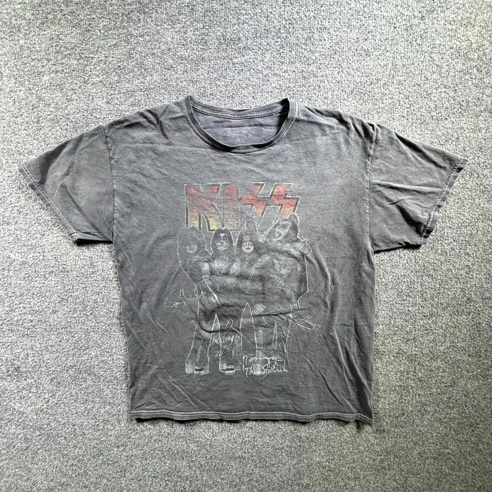 KISS Rock Band T-Shirt Men M/L Charcoal Gray Signatures Short Sleeve Graphic Tee